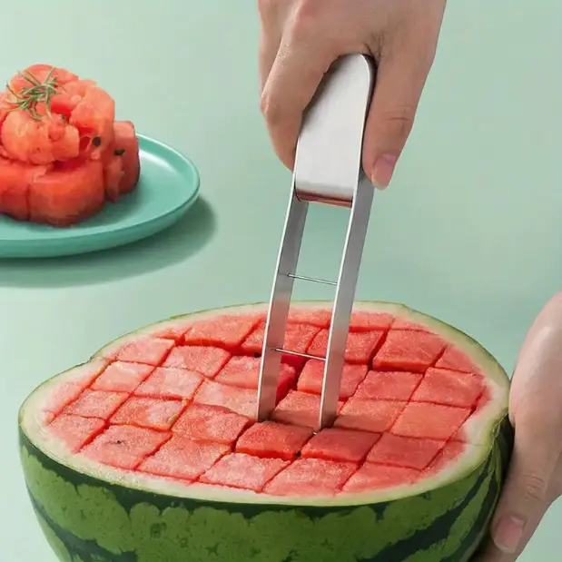 Stainless Steel Watermelon Cube Slicer - Fruit Vegetable Slicer, Easy-to-Use Safe Kitchen Utensil for Fruit Salad & Watermelon Prep, Kitchen Accessories