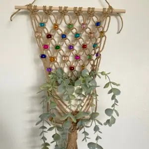 Beaded plant hanger
