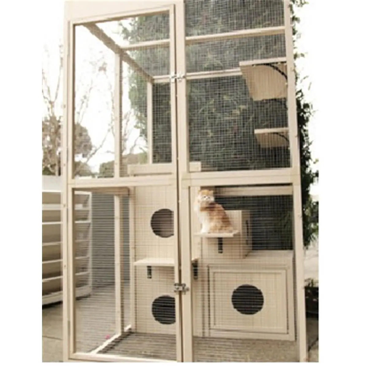 New Age Pet EHKK820 Kitty Katio Cat House - Maple, Ecoflex Recycled Plastic-Wood Material, 44.4"h x 19.2"w x 47.3"d, 73.57 lbs, Easy Assembly, Wipe with Damp Cloth, Won't Warp-Crack or Split