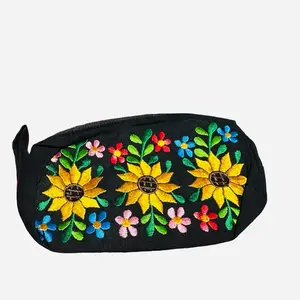 Embroidered Cosmetics Bags Embroidered Cosmetics Bags