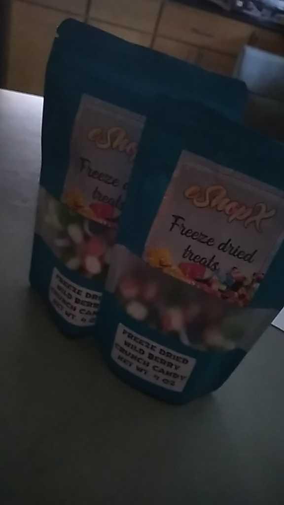 Item: 4 oz Wildberry bag