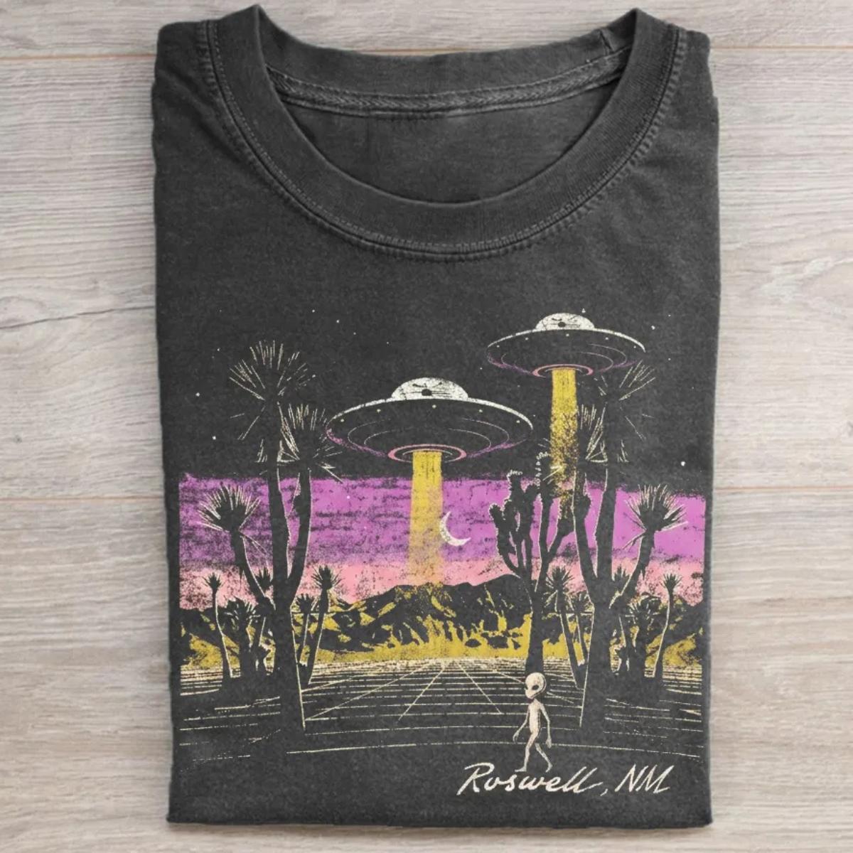 Comfort Colors Roswell NM UFO T-Shirt, Vintage Alien Graphic Tee, Retro UFO Shirt, Roswell New Mexico Extraterrestrial T-Shirt, Space Lover Gift