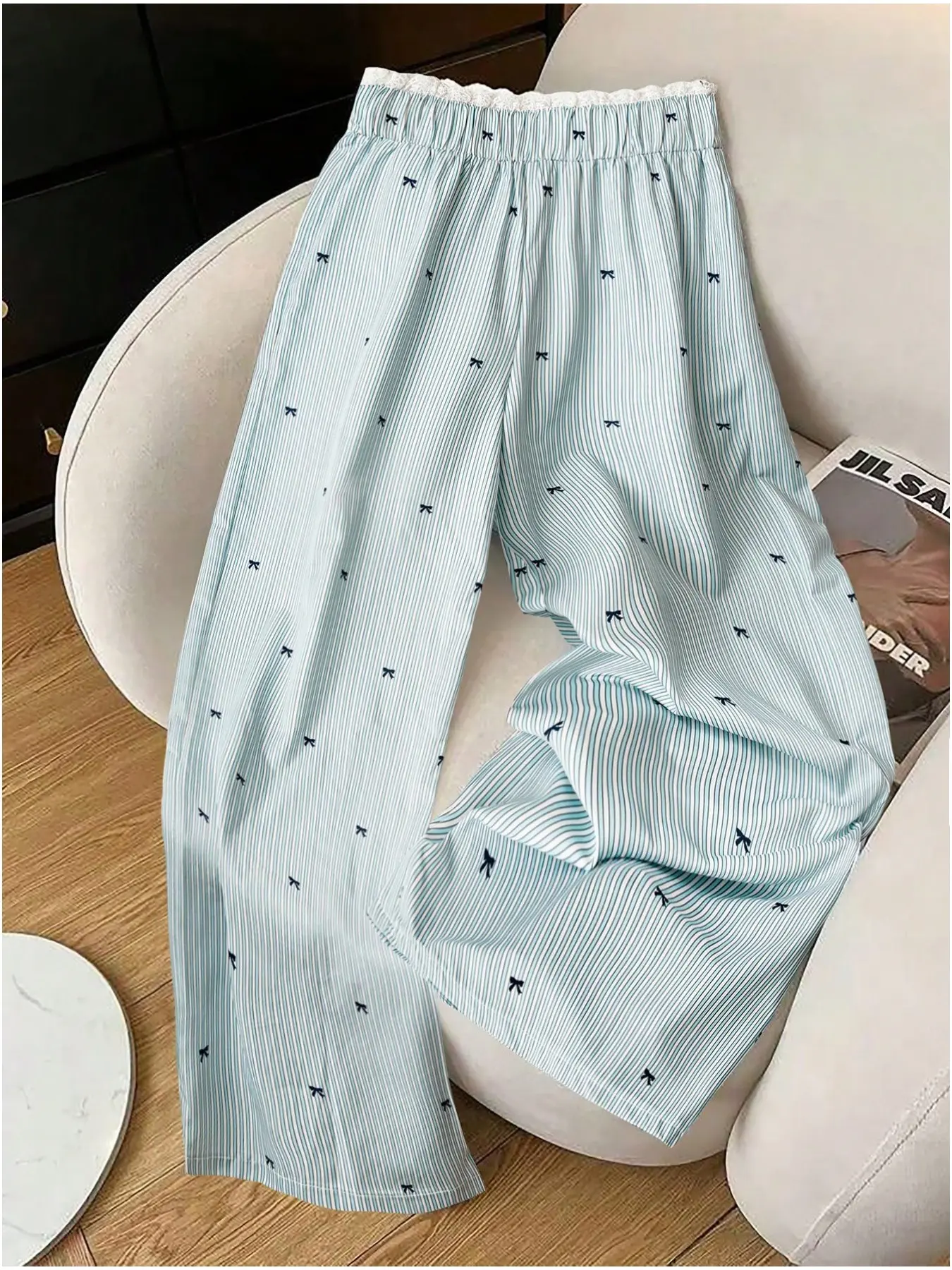 2025 Autumn and Winter Women's Fashion Striped Trousers Bowknot Print Detail Design Lace Elastic Waistband Commuter Casual Women's Wide Leg Pants