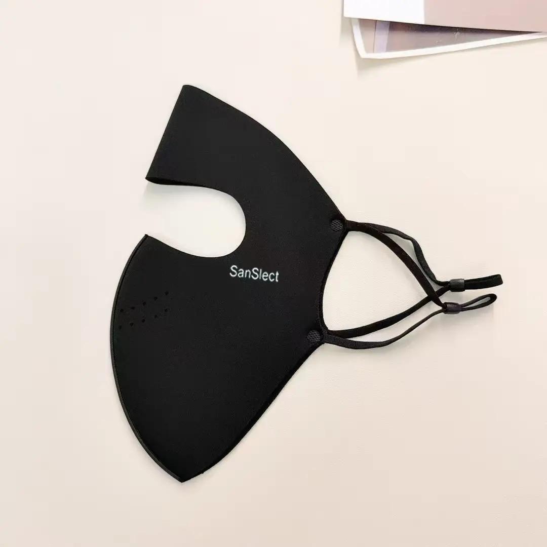 Winter Ultrasonic Mask Black