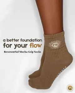 RS Mocha Grip Socks | Yoga Socks