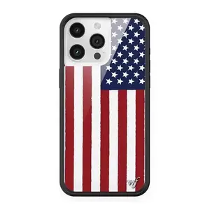 Wildflower Union Jack Phone Case for iPhone 17 Pro Max 17 Air 12 13 14 15 16 Pro Max 14 15 16 Plus Silicone Drop Protection Shockproof Back Cover WF