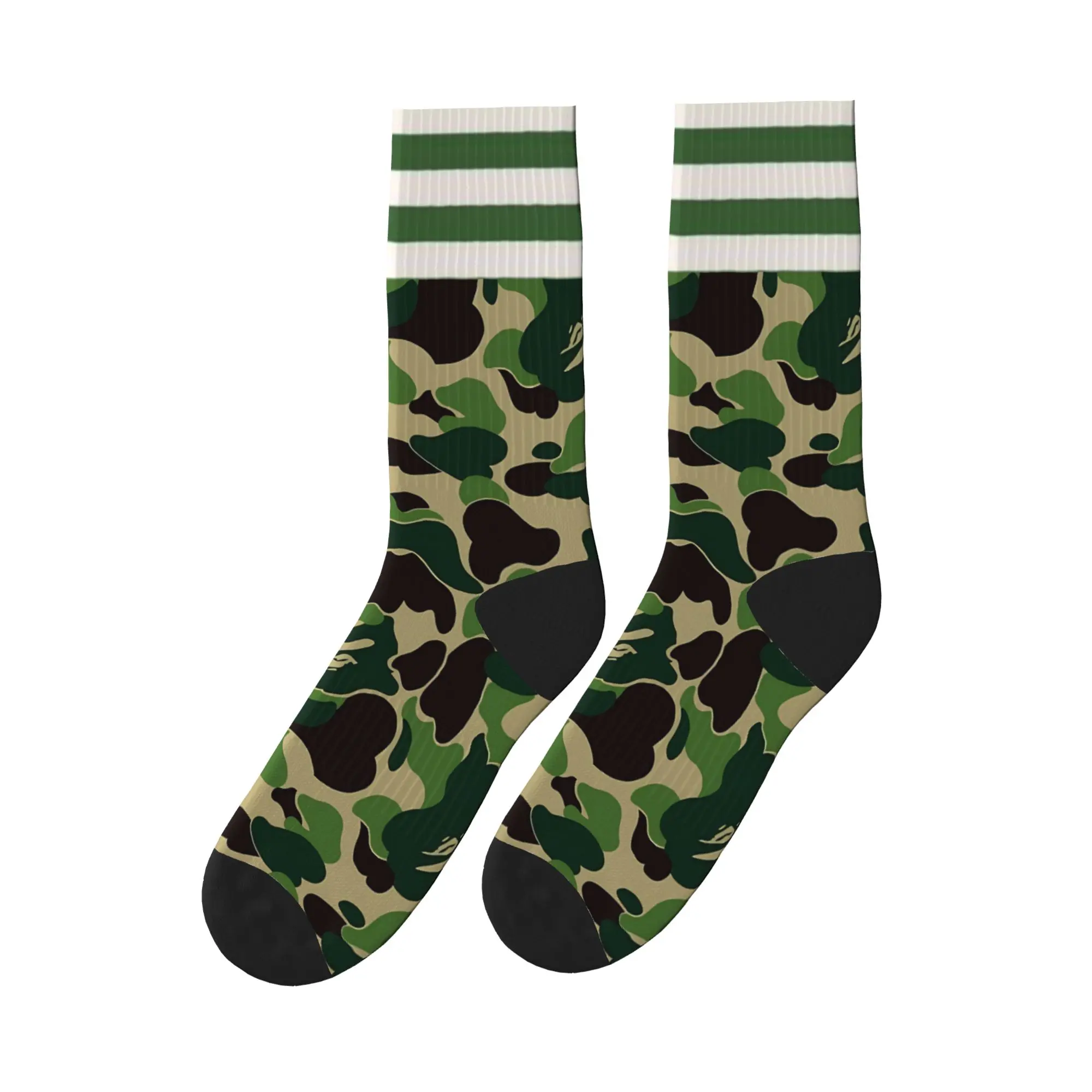 Camo Crew Socks for Men Women Camouflage Athletic Menswear for Skateboard Streetwear Gym Quirky Gag Christmas Gift for Teenagers Sneaker Pairing