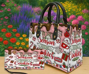 Personalized Christmas Handbag – ‘Baking Cookies’ Festive Purse, Custom Name Holiday Gift for Her