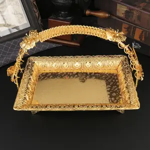 Alloy Storage Basket with Handle, Fruit Basket, Snack Tray, Palace Style Kitchen Dining Table Decorative Plate, Holiday Craft Ornament, Decoration