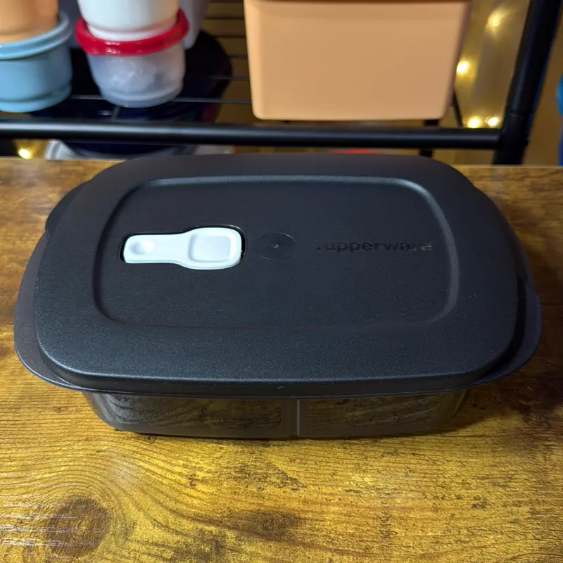 Tupperware 1L Micro Flash Divided Rectangle Black