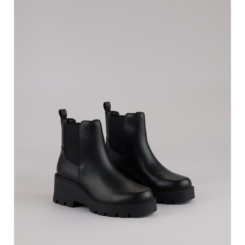 Instant Edge Platform Ankle Booties