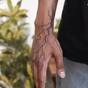 Lightnings Pattern Temporary Tattoo Sticker, 1 Sheet Waterproof Realistic Tattoos Long Lasting Fake Hand Tattoo Sticker, Body Art Decoration for Men & Women