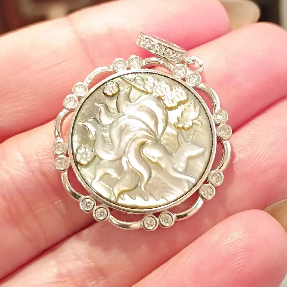 Silver 9 Tailed Fox Jeweled