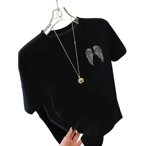 Angel Wings, T-shirt with Shiny Wings Print, Short Sleeve and Round Neck, Casual Top for Summer and Spring, Women's Clothing