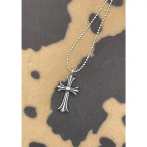 Walker-Vintage Sterling Silver Cross Pendant