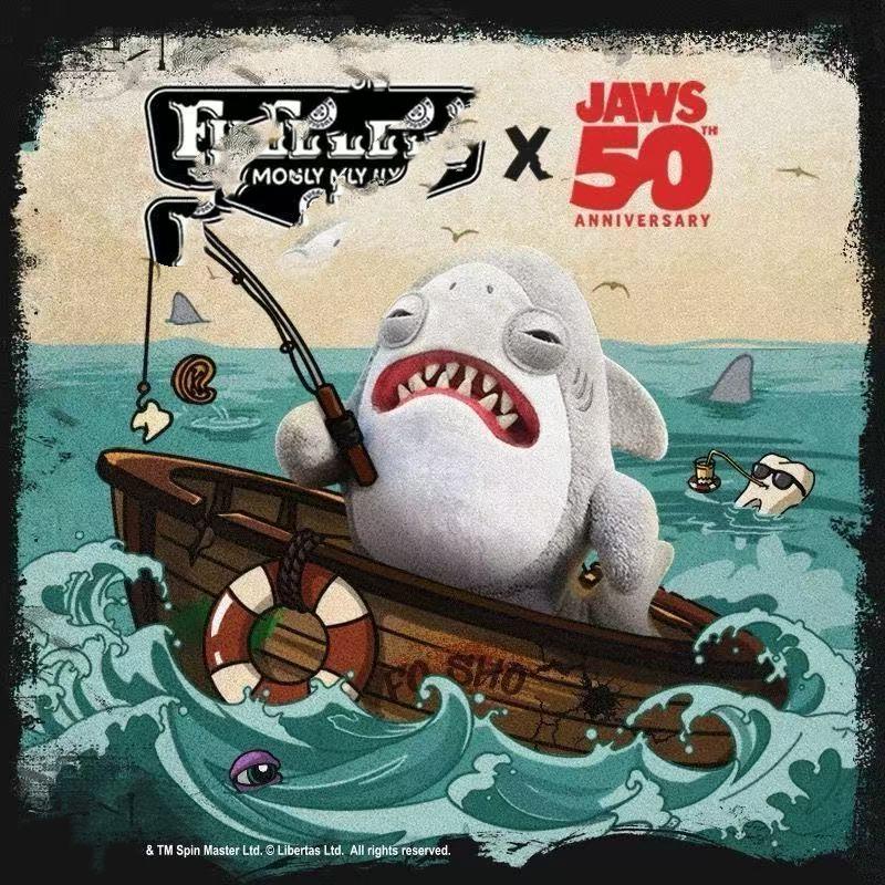 【NEW】Fuggler x JAWS 50th Anniversary Edition Funny Ugly Monster Collectible Toy for Shark Fans
