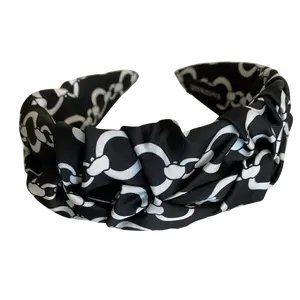 Diora Knotted Satin Chain Print Headband – Black & White