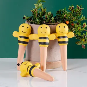 4-Pack Ceramic Bee Watering Dripper, Automatic Flower Irrigator, Personalized Animal Drip System, Ideal for Pots, Gardens, Lawns, Decorations