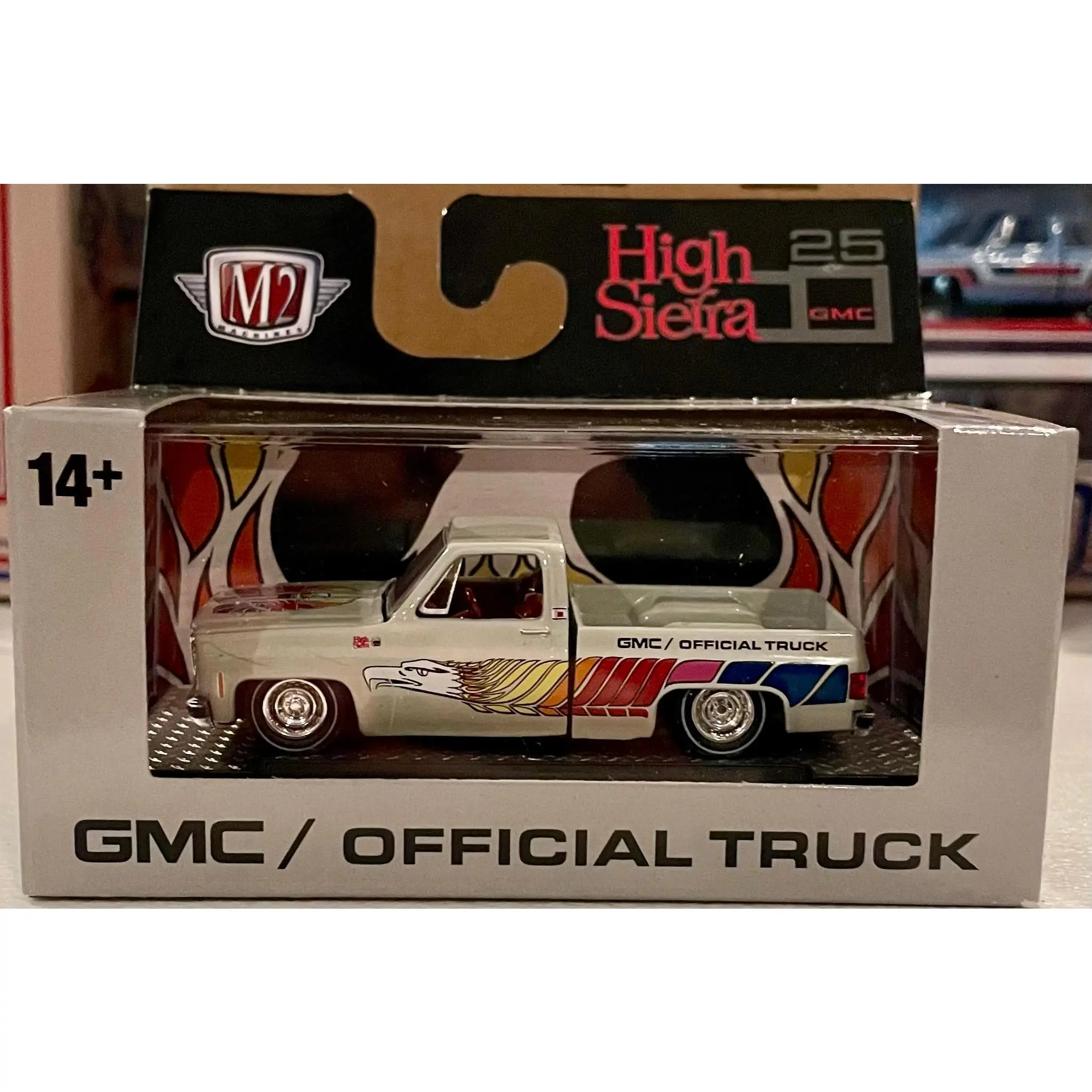 M2 1:64 1976 GMC Sierra High Sierra 25