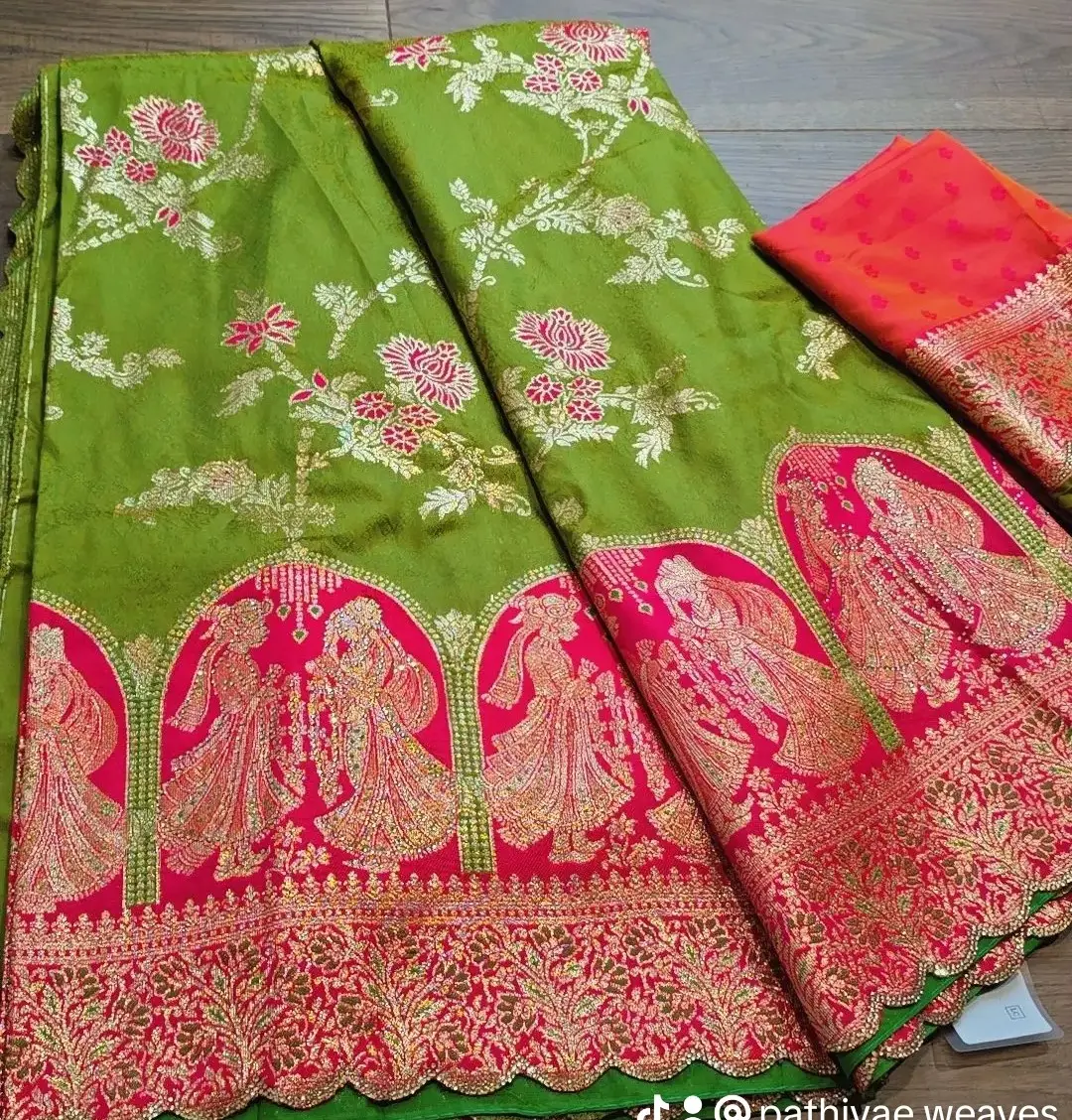 Women's Bridal Pink/Green color, High quality traditional print Silk Saree with Woven Banarasi Border.