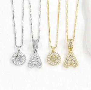 2-piece set of first letter necklace 14k gold-plated shiny exquisite necklace fashion custom name necklace personalized round pendant zirconia letter name Valentine's Day anniversary commemorative jewelry set birthday gift holiday gift