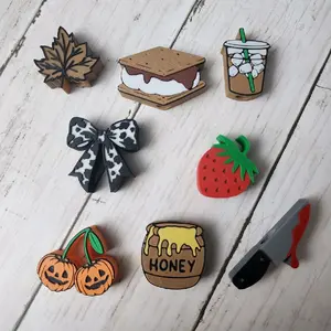 3d Straw Topper With Mixed Unique Patterns