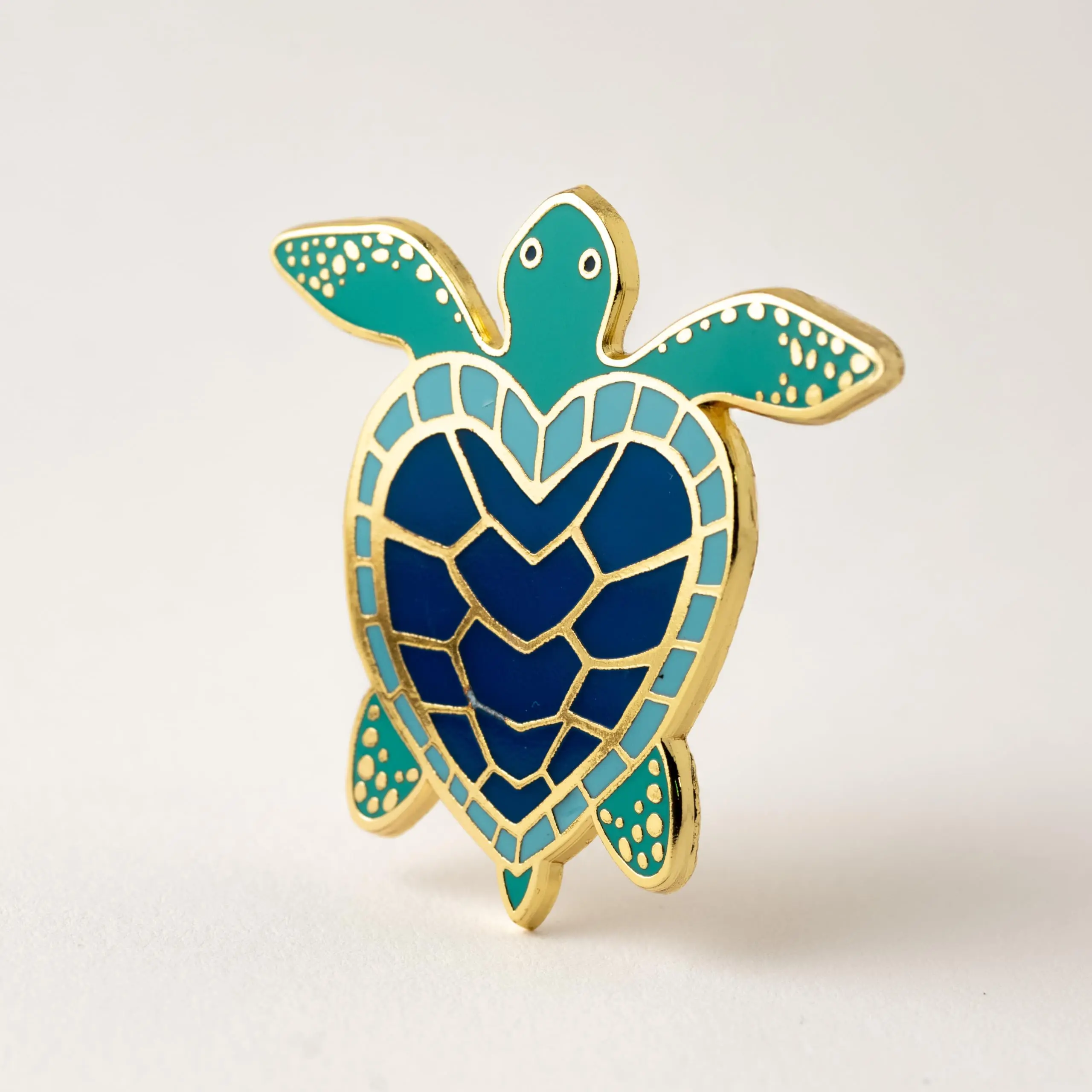 Sea Turtle Enamel Pin