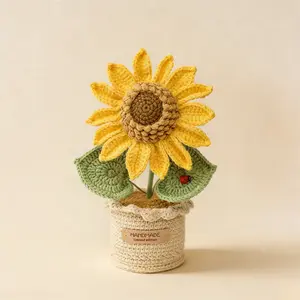 Handmade Crochet Sunflower Plant Pot, Perfect Desk Decoration, Graduation Gift for Teachers Friends Family, Unique Handcrafted Decor, Artificial Potted Plant