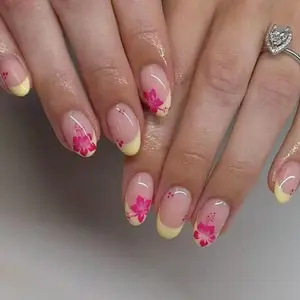 24pcs Summer Fushsia Oval Nails, Hand-Painted Floral Design, Detachable Nail Stickers, No Glue Needed, Reusable, Perfect for Beach Outings