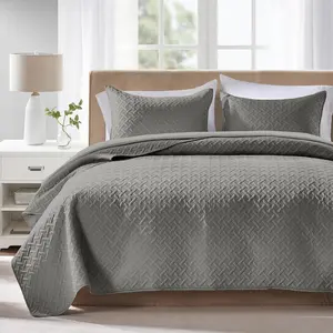 Dark Grey  Quilt Bedspreads, 3 count Lightweight Bedding Sets with Pillow Shams, Microfiber Quilted Comforter Coverlet for All Season (1 Quilt, 2 Shams)