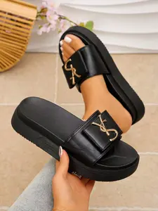 Women's Summer Sandals, New Large Size Slip-Ons, Thick Sole Buckle Strap, Plain Color European Style, Casual Beach Slippers