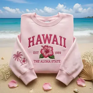 Hawaii Est 1959 The Aloha State Embroidered Crewneck Sweatshirt, Pink Hibiscus Flower Pullover, Preppy Beach Vacation Gift for Women, Summer Aesthetic Top