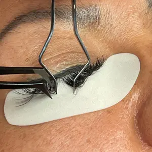 Lash Isolator Tool – Prevent Stickies and Speed Up Lash Application