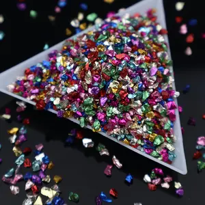 80g/2.82oz Irregular Broken Glass Beads, 2-6mm 16Colors Crystal Chips, High Quality Crushed Glass for Nail Art, Resin Crafts, Jewelry Making, Home Decoration, Vase Filler, DIY Accessories, Multicolor Gravel Gemstones, No Box Included