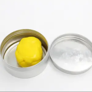 1 oz aroma putty  with Levender essential oil for relaxing and focusing