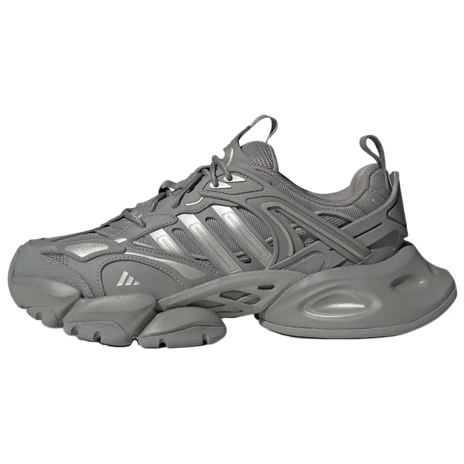 Adidas XLG Runner Deluxe Low-Top Sneakers for Men and Women in Gray, Featuring Comfortable Fabric and Synthetic Leather for Urban Commuting and Running Trending Shoes, House White Official Shoes to Get / Maison Mihara