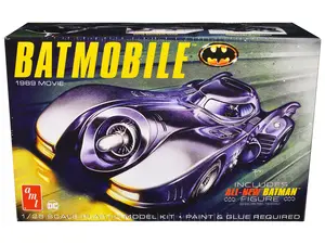 Skill 2 Batmobile with Seated Batman Figure "Batman" (1989) Movie 1/25 Plastic Model Kit by AMT