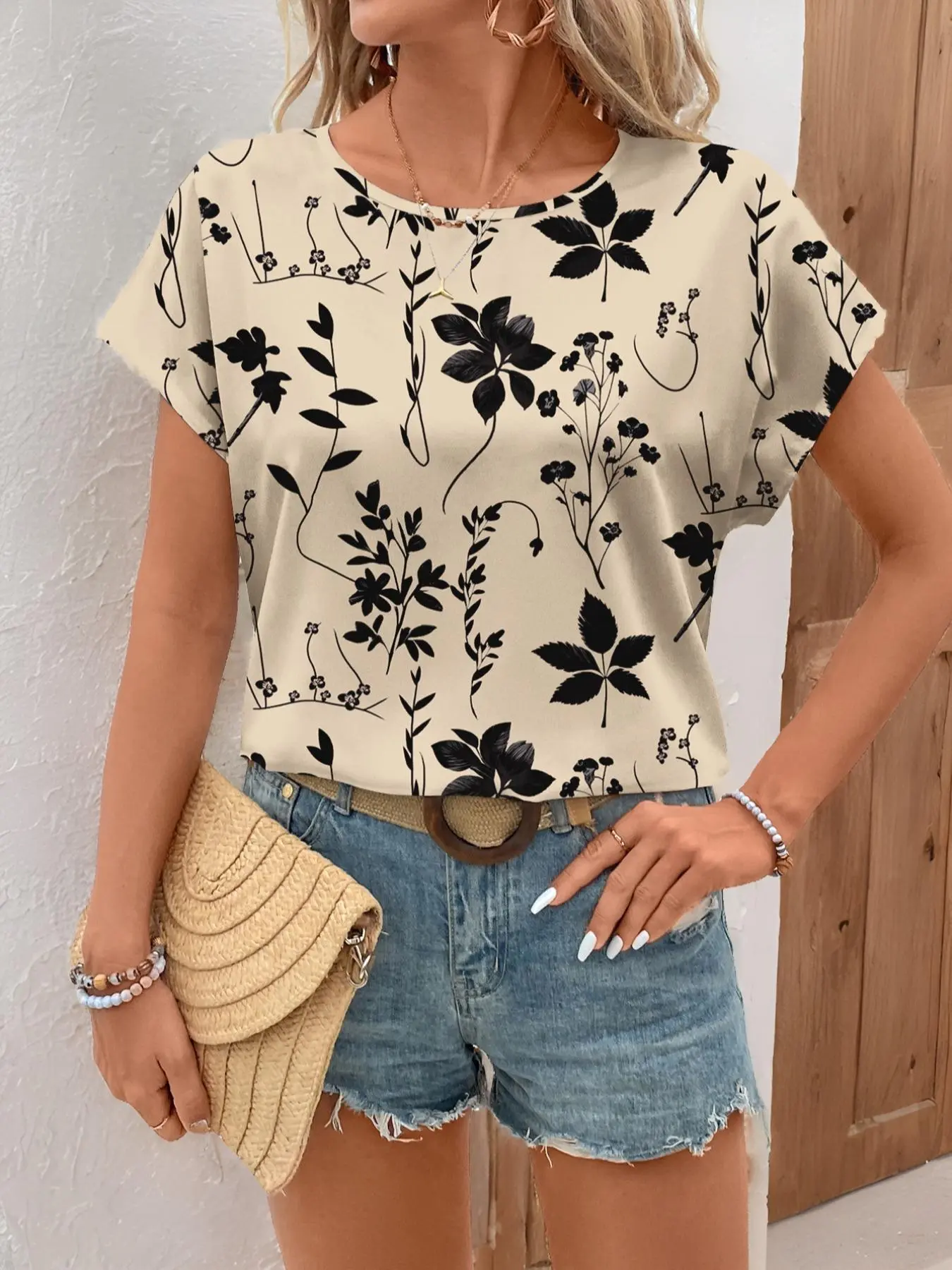 Women's Plants Print Batwing Sleeve Blouse, Casual Short Sleeve Floral Print Round Neck Top for Summer Daily Wear, Ladies Clothes for All Seasons, Boho Clothes Women, Shortsleeve Summer Top, Womenswear, Casual Printed, Boho Style Woven