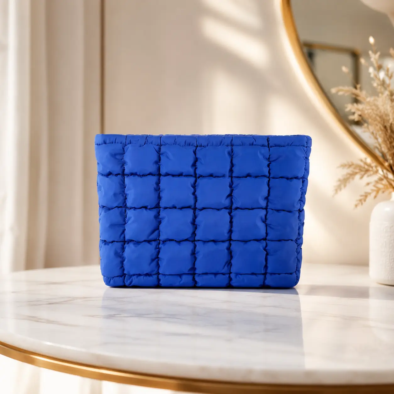 MeToMe | Women's Quilted Diamond Makeup Bag, Puffy Cosmetic Bag for Autumn/Winter, Perfect Gift for Girlfriend, Travel & Everyday Use, Makeup Pouch, Cosmetic Pouches  Organiser