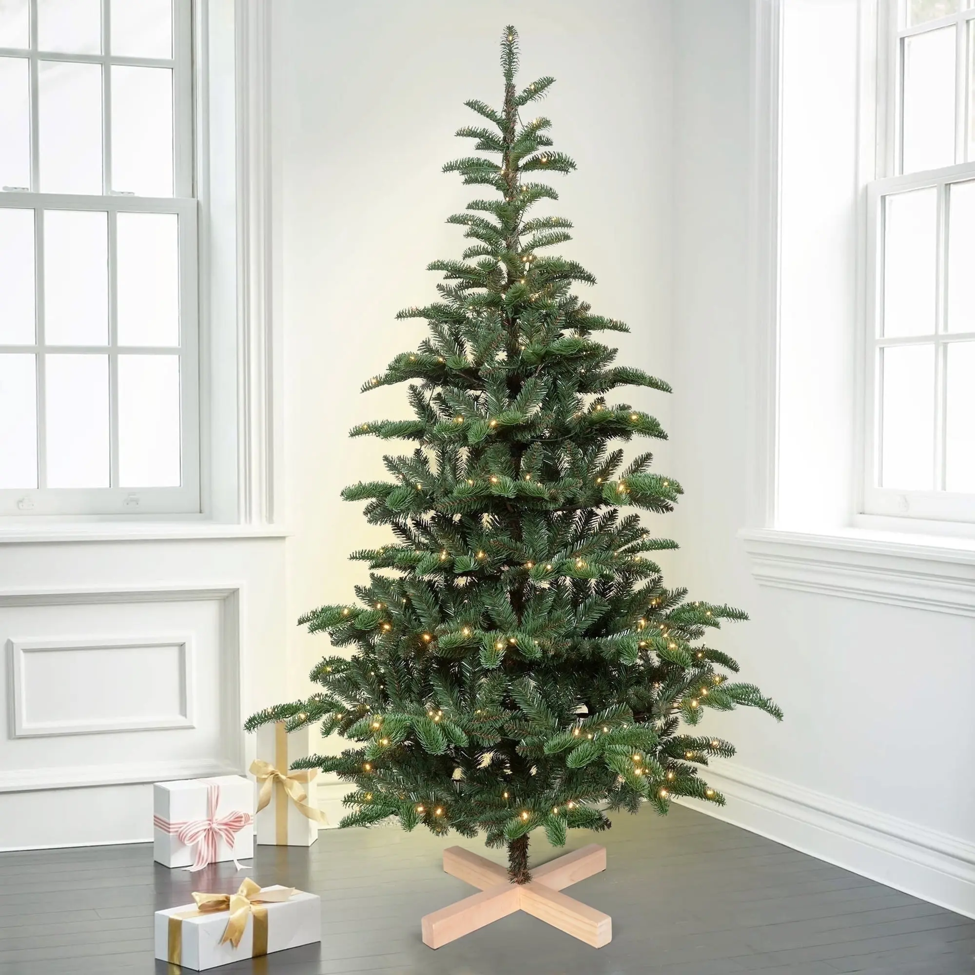 7/8FT Pre-Lit Christmas Tree, Artificial Xmas Tree with PE & PVC Mixed Tips, Warm White Lights, Cross Wooden Stand Base, Natural Pine Shape for Holiday Home Decor