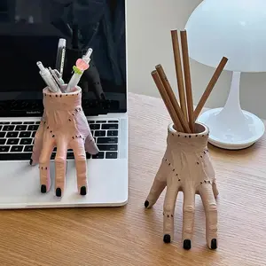 Horror Finger Pen Holder, Human Hand Stationery Storage Box, Office Creative Brush Pot, Home Decoration Ornament, Home and Office Supplies