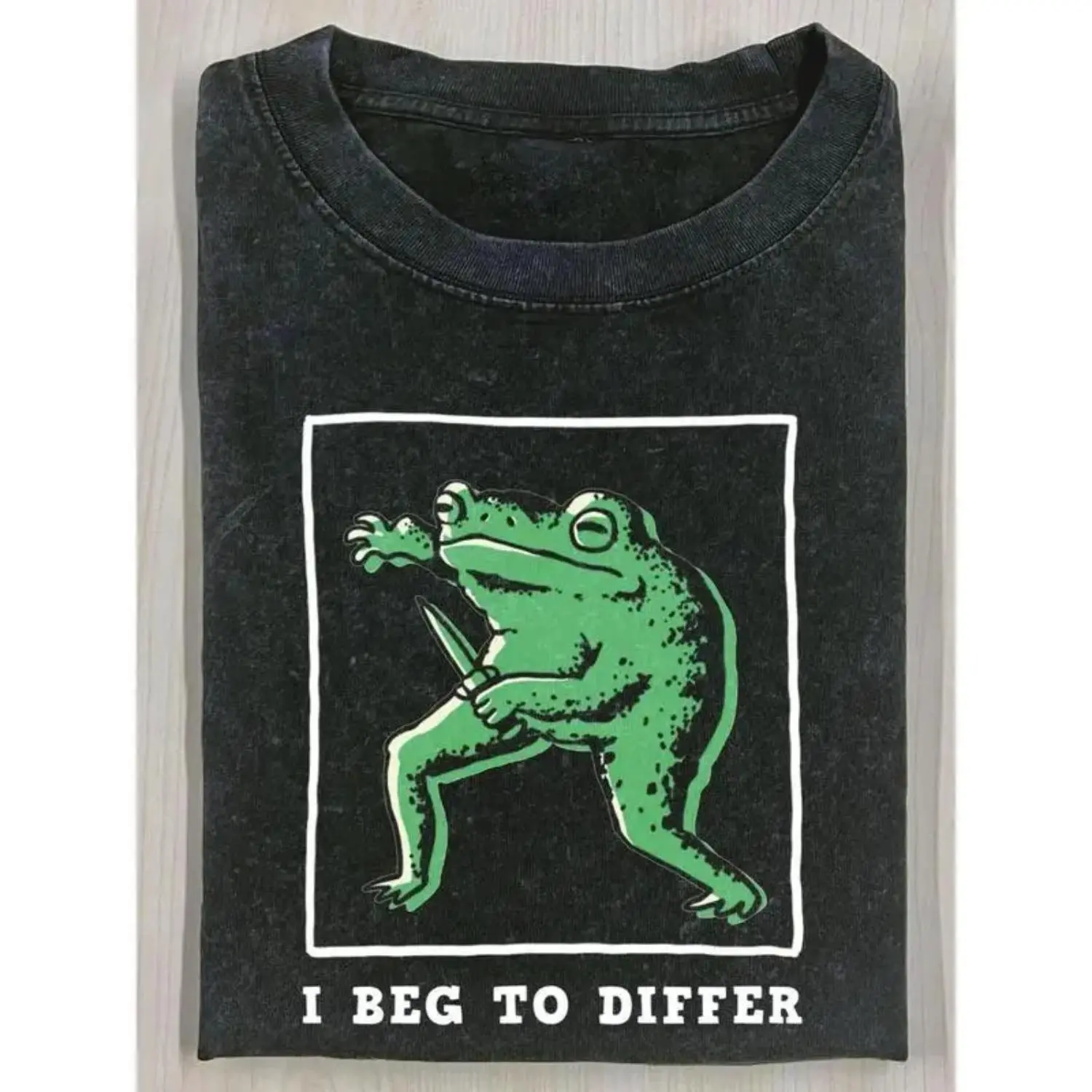 Mens Vintage Washed Cotton TShirt with I Disagree Batik Print and Green Frog Graphic Stylish Black Casual Streetwear All Season Comfort Machine Washable Holiday Gift Seasonal Fashion Playful Durable Fabric