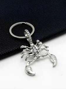 1 piece Scorpion Keychain Retro Punk Style Pendant Exquisite And Cool Jewelry Accessories Fashionable Halloween Christmas Party Gift