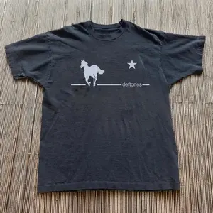 Men's and Women's T-shirt, Music Deftones Graphic Tee, Music tee, Y2k Unisex Graphic Tees Gothic Grunge Emo Scene Amity Affliction Style Clothes Menswear Womenswear Streetwear