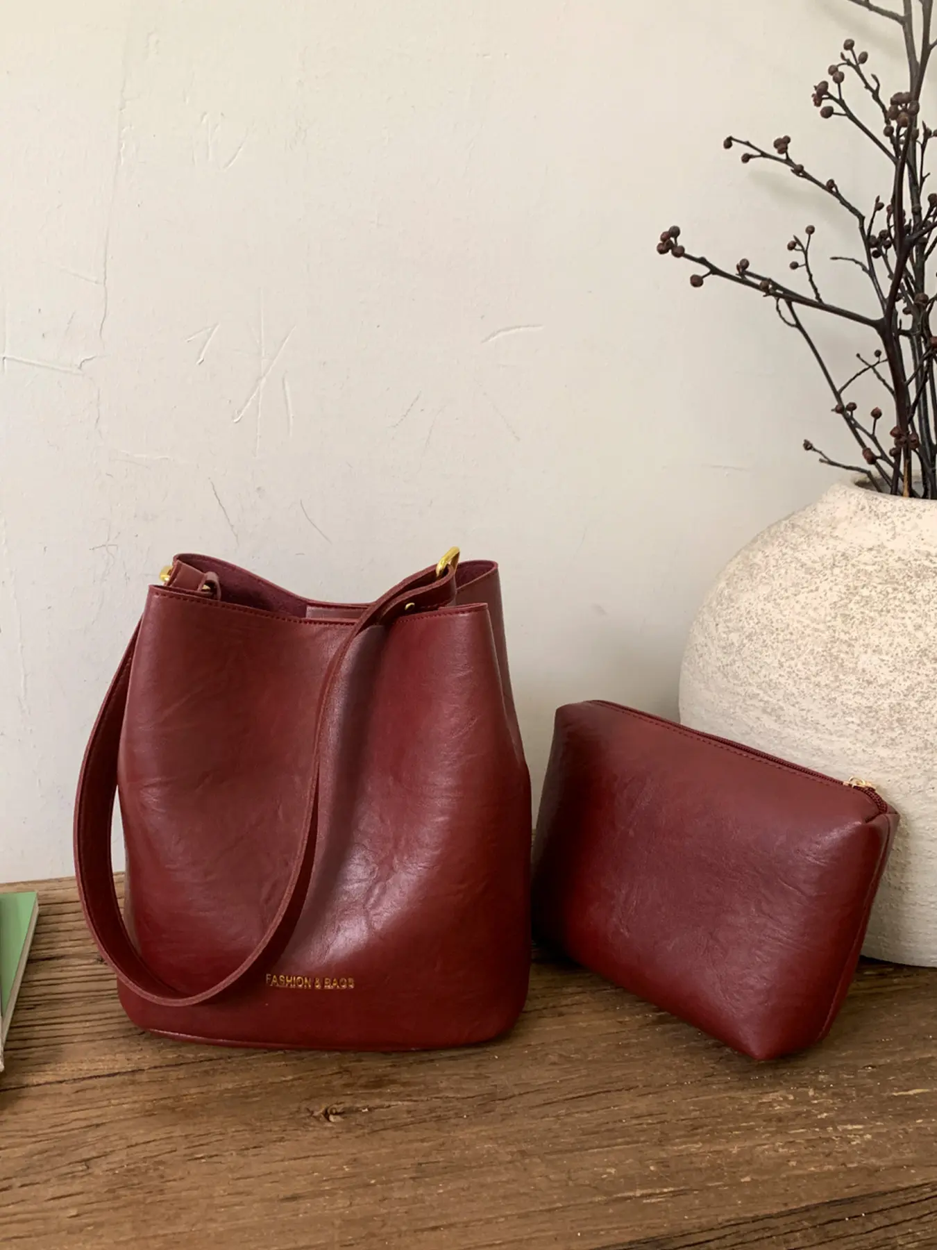 1pc Fashionable Minimalist Casual Retro Solid-Color Shoulder Bag Casual Commuter Bag New Autumn/Winter Style Perfect for Daily Commuting, Shopping, Dates, or Gifts Versatile Shoulder Bag
