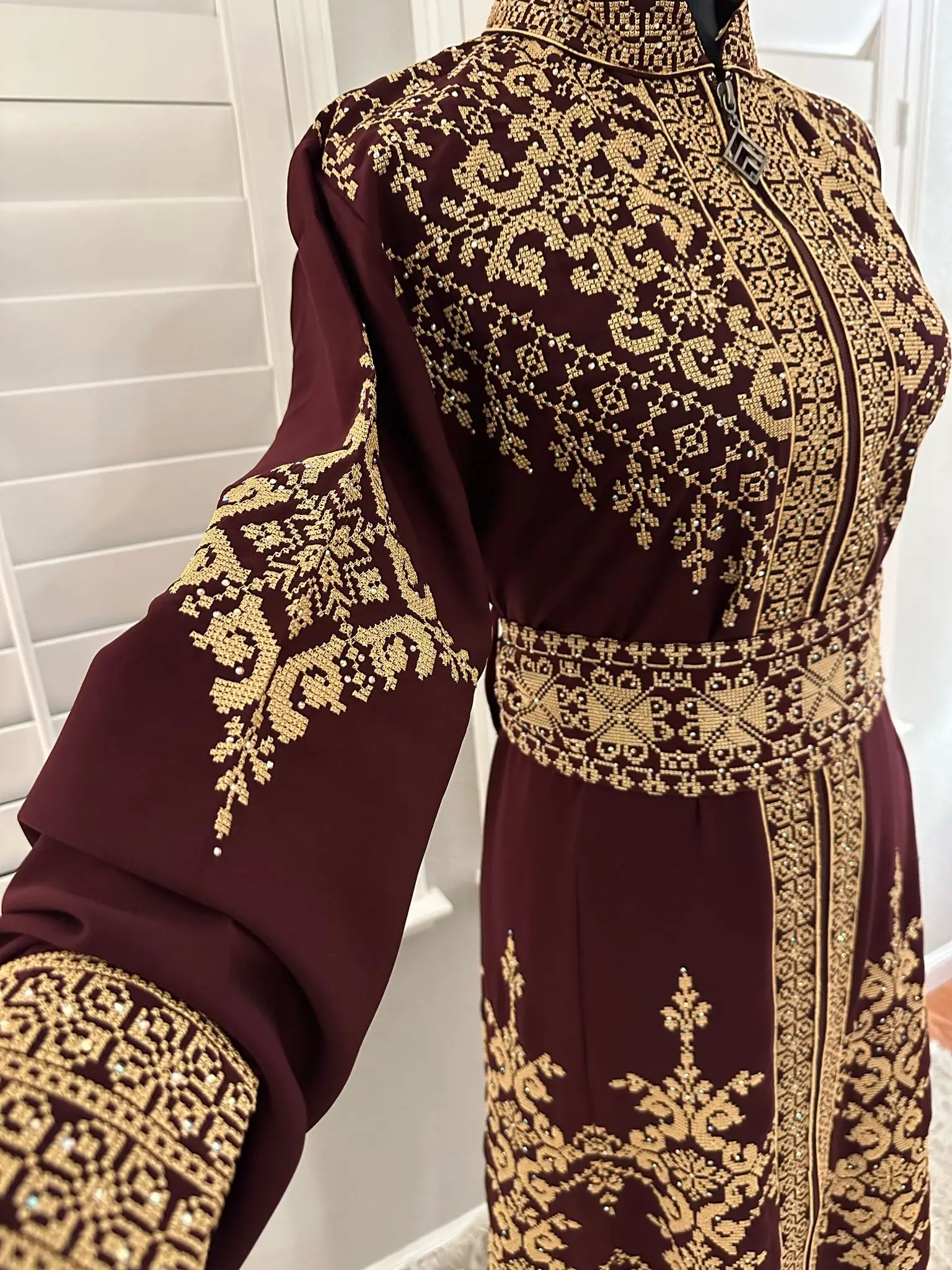 Rahaf Abaya - Women's Embrodiered Abaya