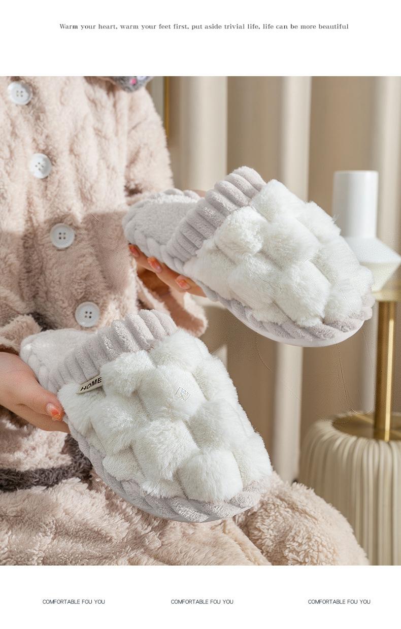 Checkered Plaid Fuzzy Slippers for Women & Men Cozy Indoor Bedroom Footwear Soft Plush House Slippers Non-Slip Warm Home Shoes with Hexagonal Corduroy Design