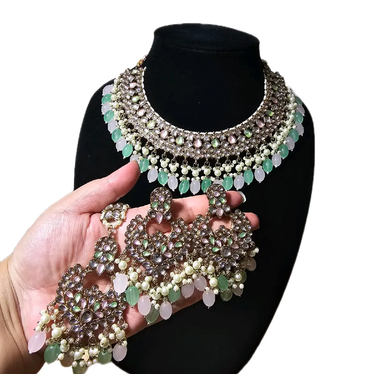 Desi Indian Pakistani necklace, earrings, mangtikka set