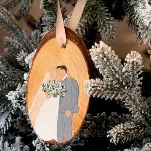 Personalized Christmas Ornament - Customizable Festive Decoration