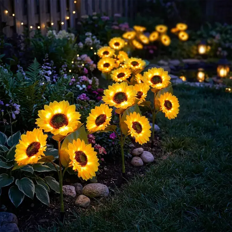 Solar Sunflower Solar Outdoor Lights - 2/4/6 Pack IP65 Waterproof LED Stake Lights with Auto On/Off, Outdoor Decor Landscaping Decor for Yd, Patio, Walkway halloween 2026 decor